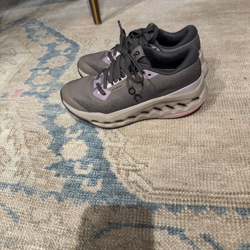 On Cloud Cloudsurfer Trail 2 Sneakers